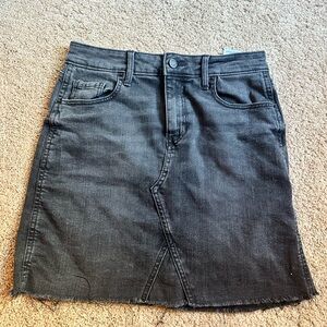 Black Old Navy Jean Skirt
